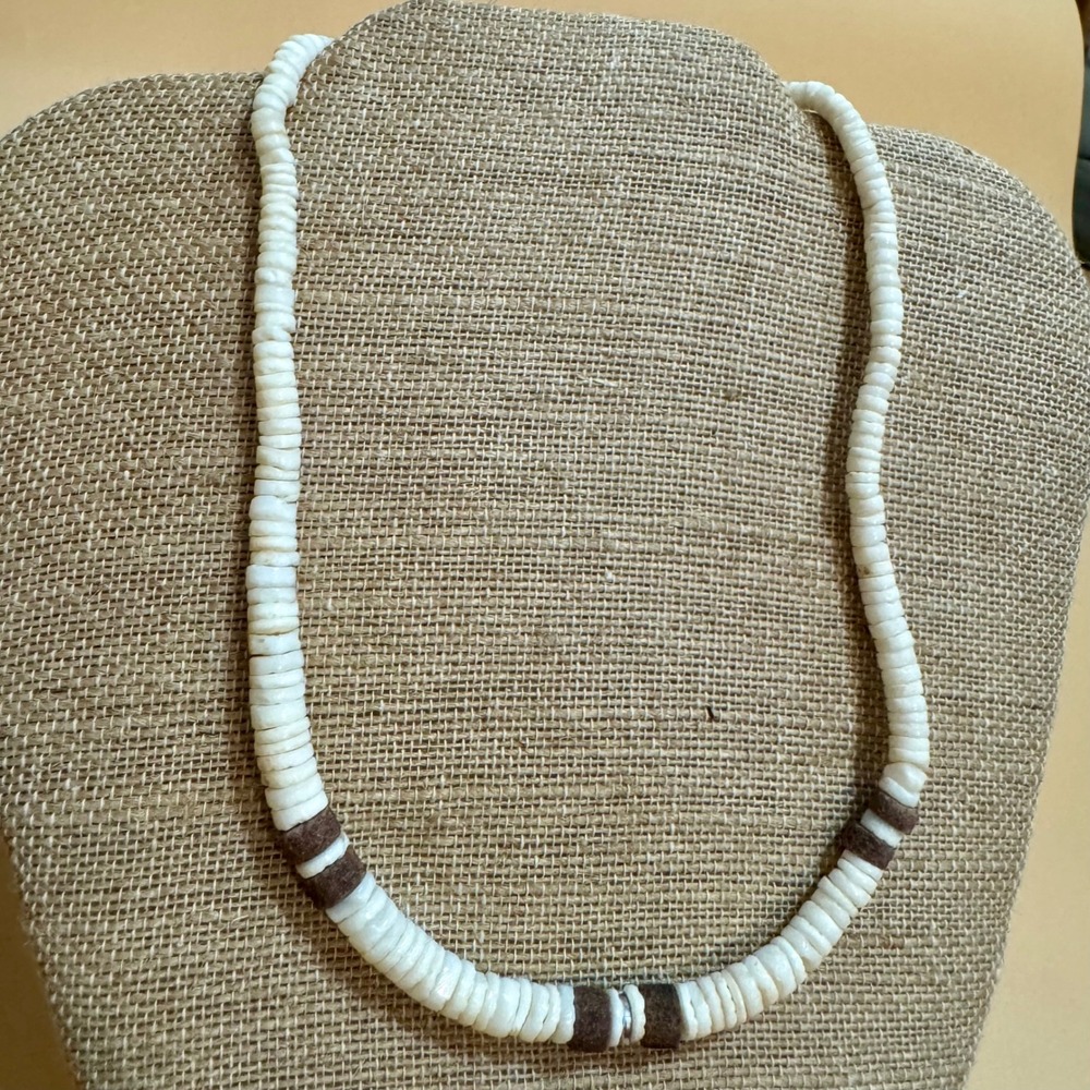 Vintage Heishi Shll Necklace 18" Surfer Choker Boho Coconut Bead Beachcore